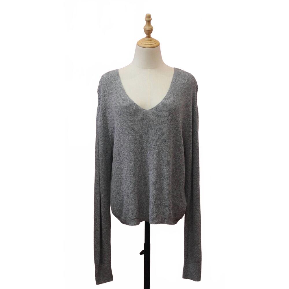 NEW CRESCENT women's sienna beachy sweater in grey